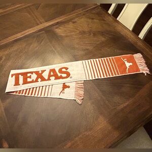 University of Texas scarf